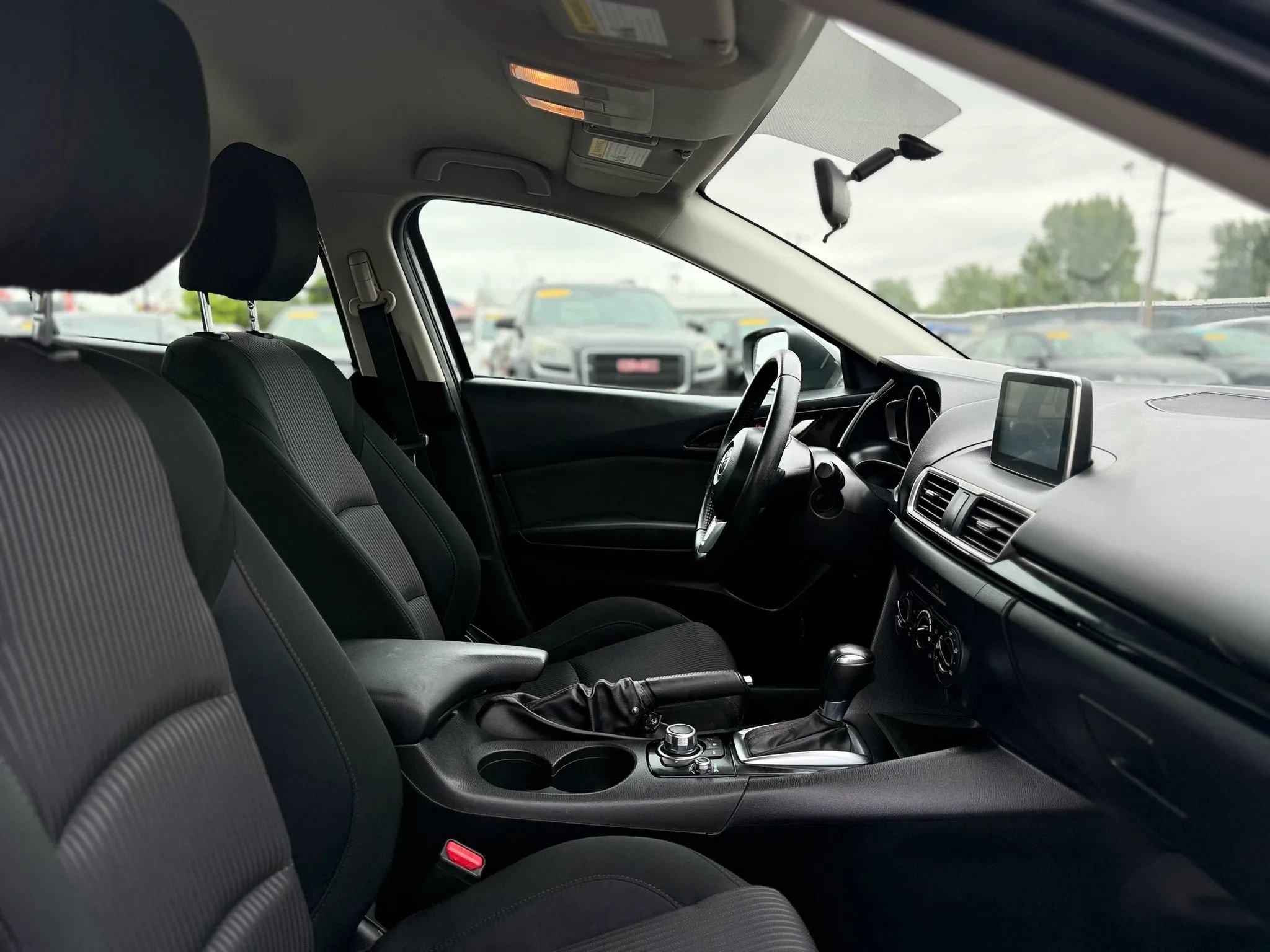 Used 2015 MAZDA MAZDA3 i Touring FWD image 36