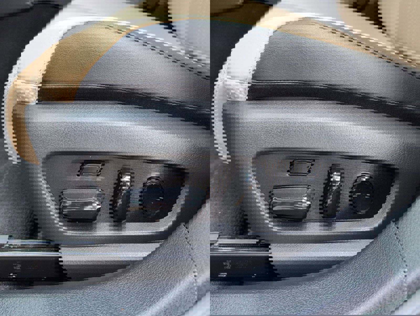 Certified 2021 Lexus ES 350 Ultra Luxury image 5