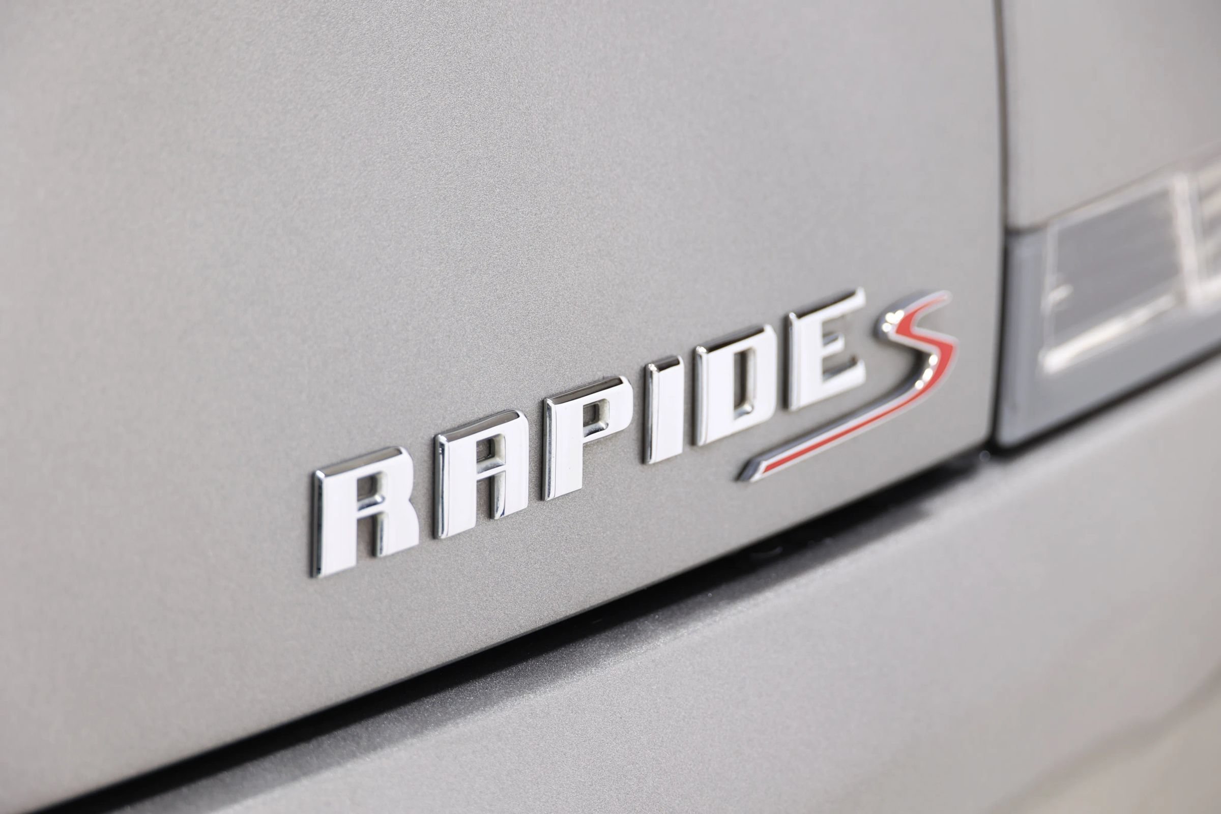Used 2015 Aston Martin Rapide S RWD image 64