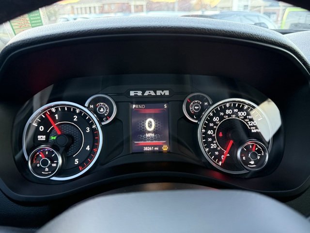 Used 2022 RAM 2500 Big Horn w/ Cold Weather Group image 19