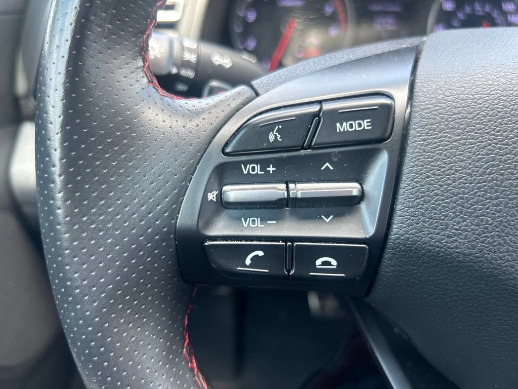 Used 2020 Hyundai Elantra Sport w/ Premium Package 02 FWD image 21
