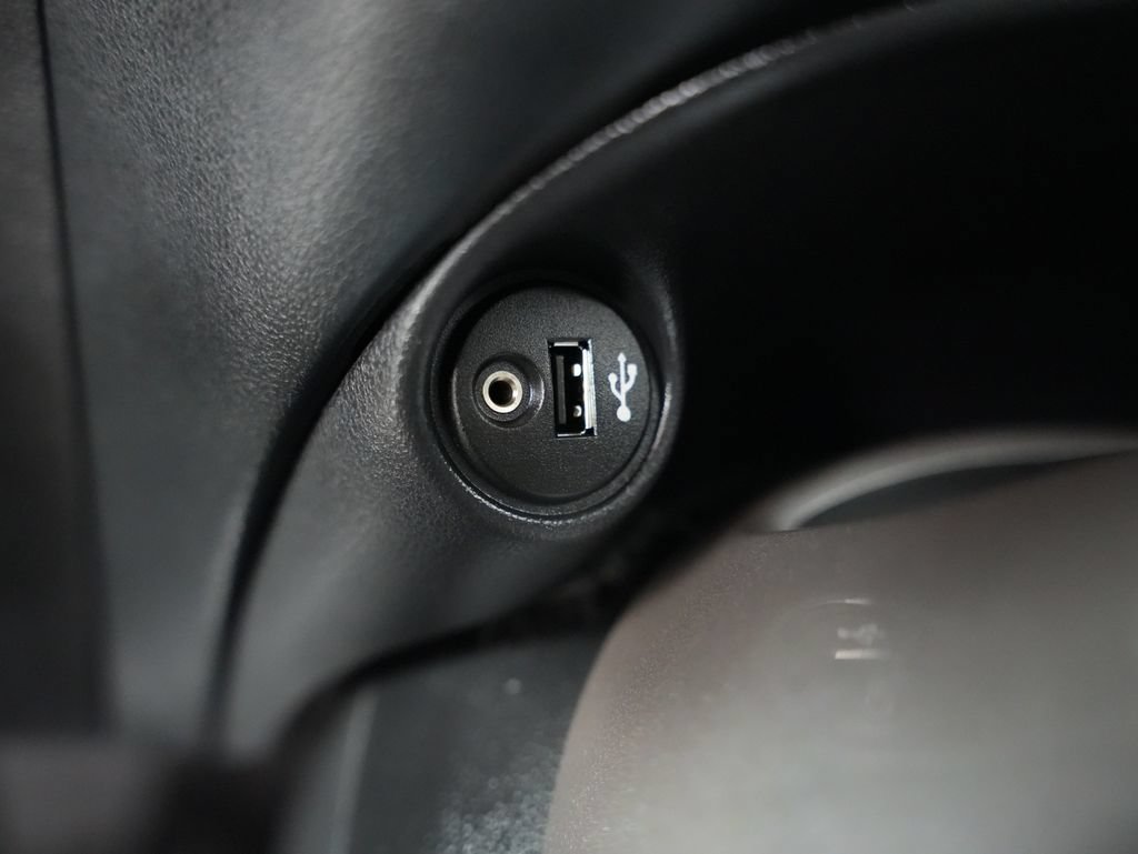 Used 2011 Nissan Juke SL w/ Sport Pkg AWD/4WD image 24