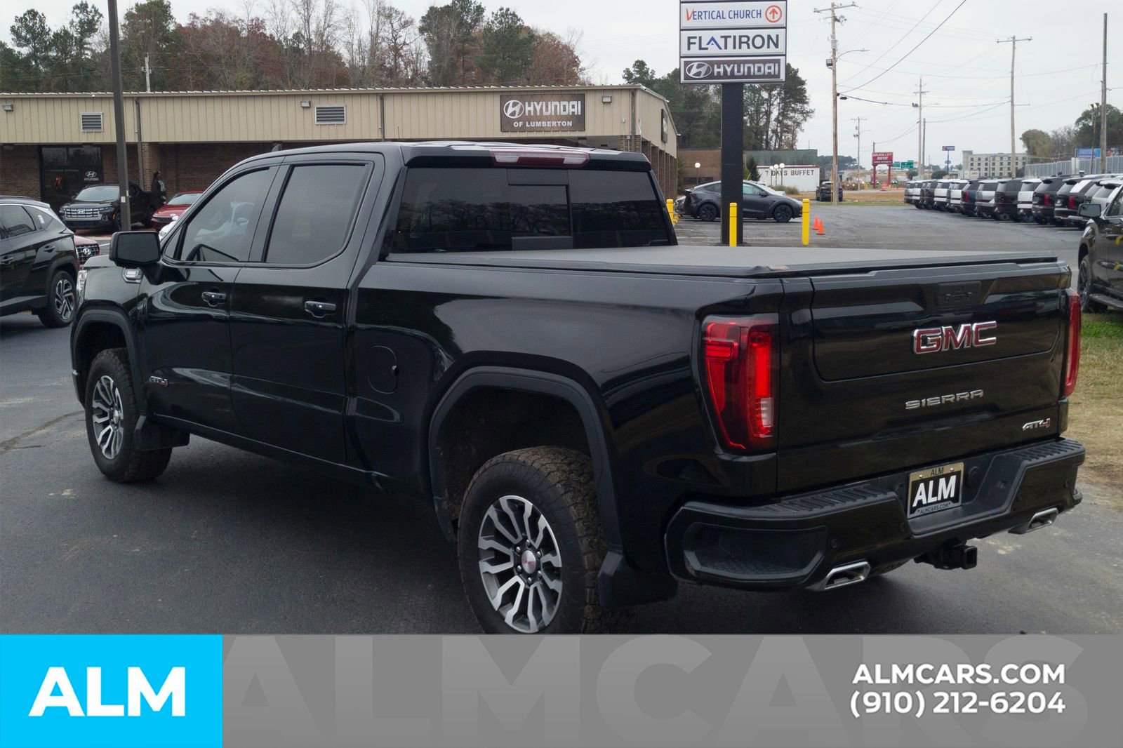 Used 2021 GMC Sierra 1500 AT4 w/ AT4 Preferred Package image 11