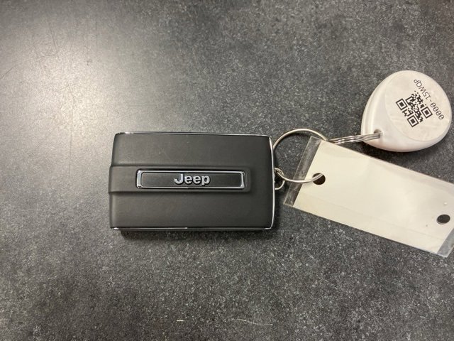 New 2025 Jeep Grand Cherokee L Laredo w/ Luxury Tech Group I image 39