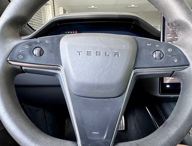 Used 2023 Tesla Model S Standard Range AWD/4WD image 18