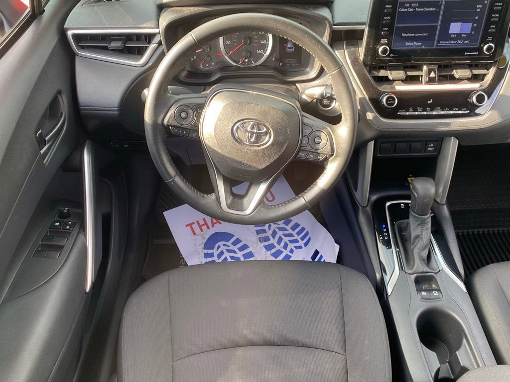 Used 2022 Toyota Corolla Cross LE image 10