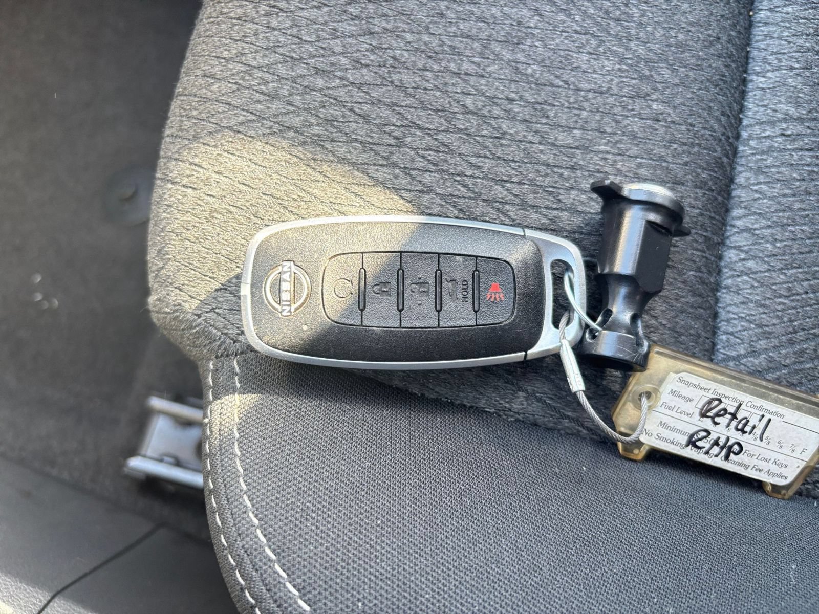 Used 2025 Nissan Rogue SV FWD image 20