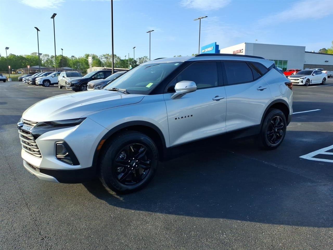 Used 2021 Chevrolet Blazer LT image 3