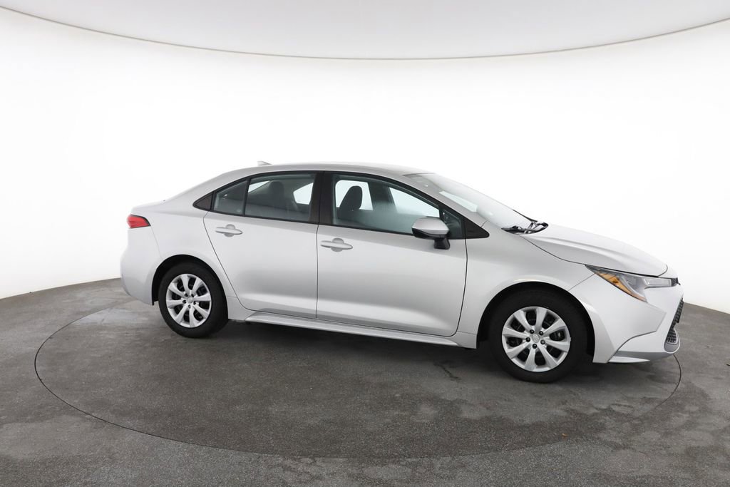Used 2022 Toyota Corolla LE FWD image 15