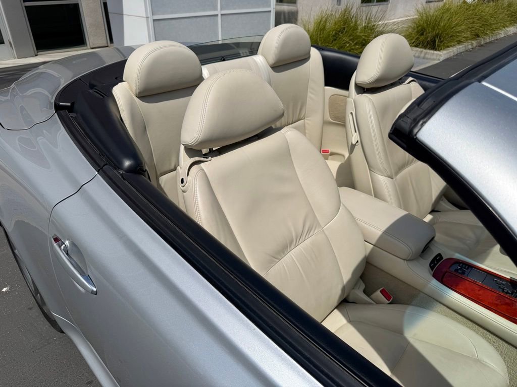 Used 2006 Lexus SC 430 Convertible image 11