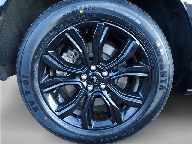 Used 2023 Ford Edge SE w/ Black Appearance Package image 7