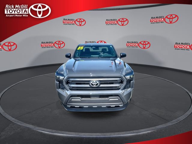 Used 2025 Toyota Tacoma SR AWD/4WD image 3