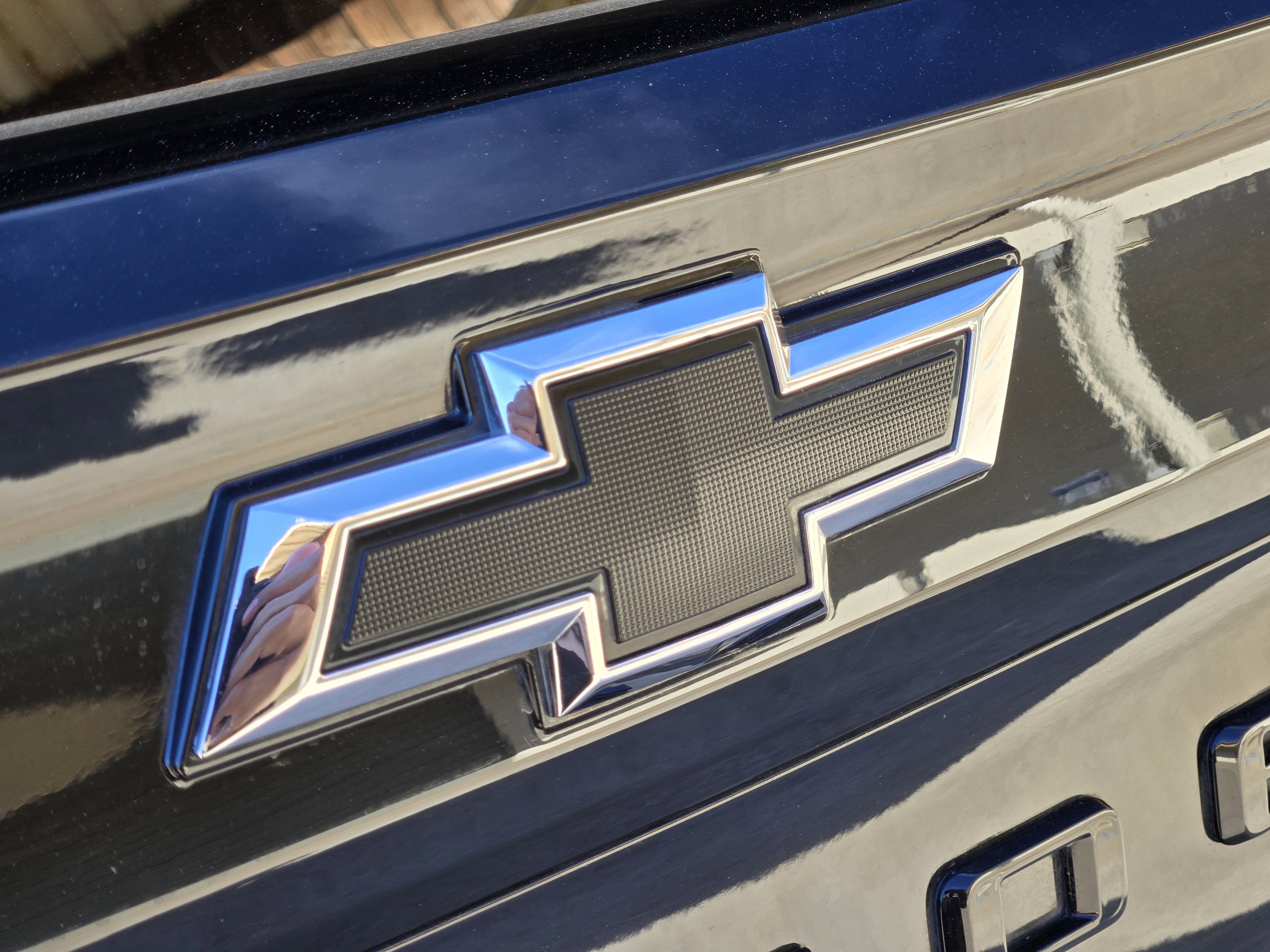 Used 2025 Chevrolet Tahoe RST w/ Comfort Package image 19