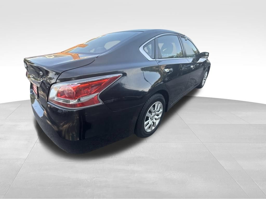 Used 2015 Nissan Altima 2.5 S FWD image 7