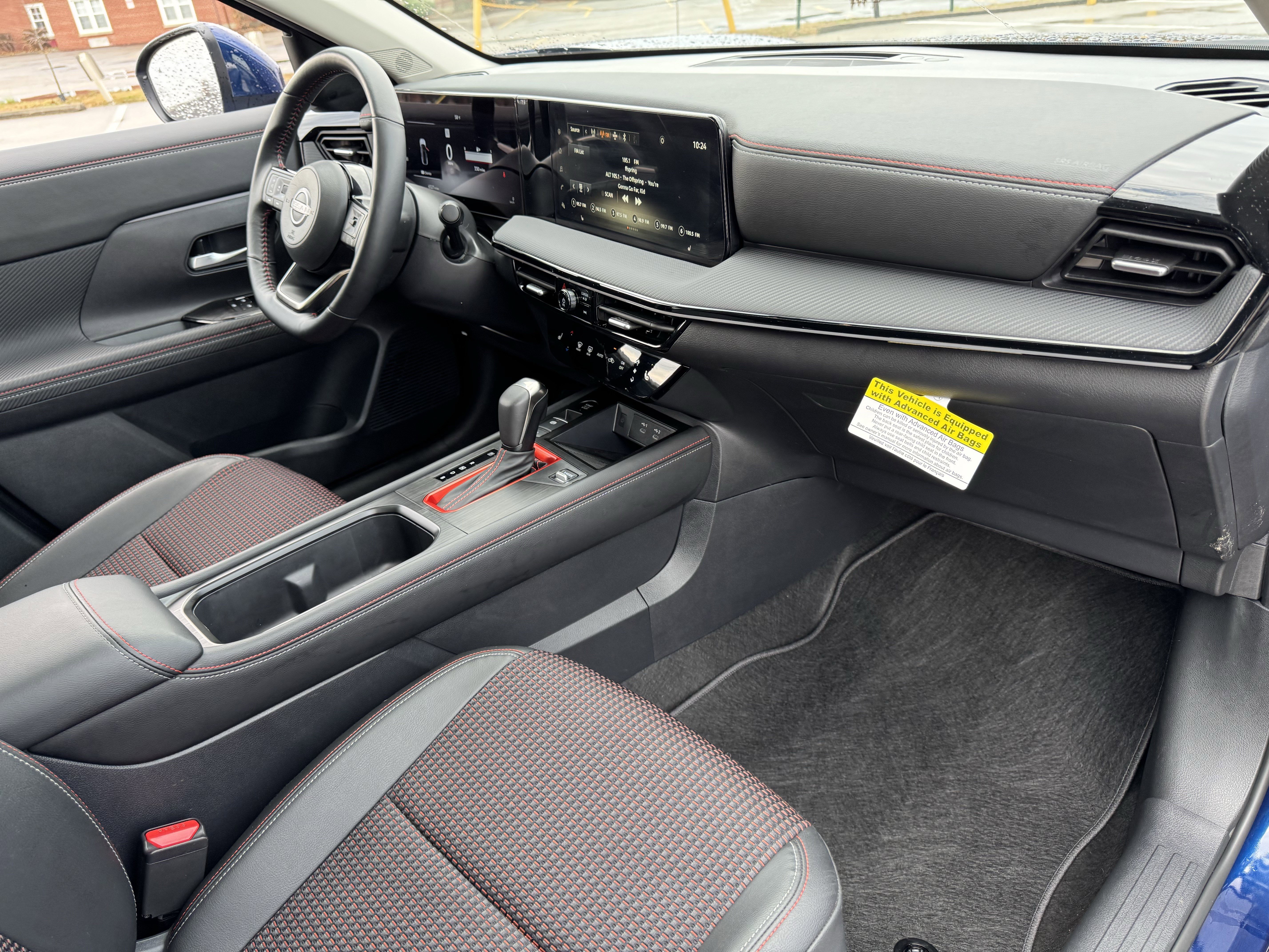 Certified 2025 Nissan Kicks SR w/ SR Premium Package image 34