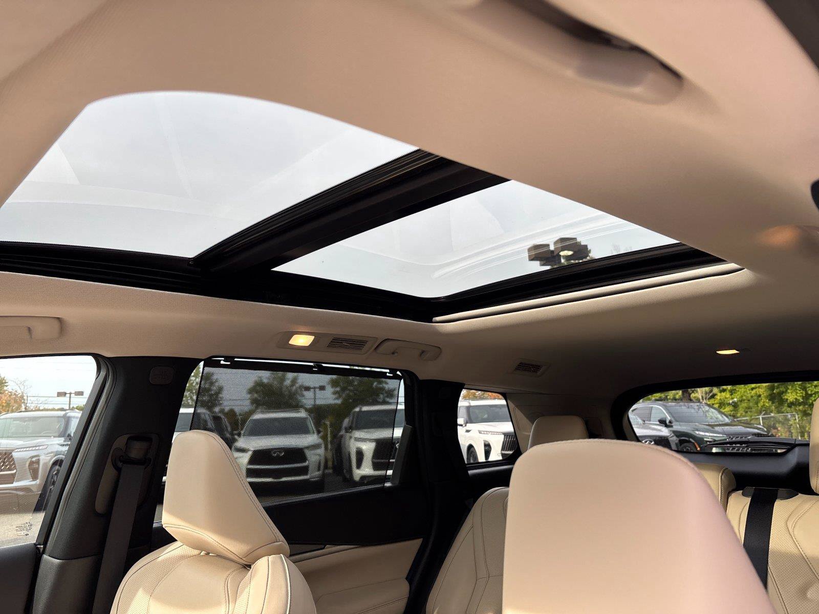Used 2024 INFINITI QX60 Luxe FWD image 31