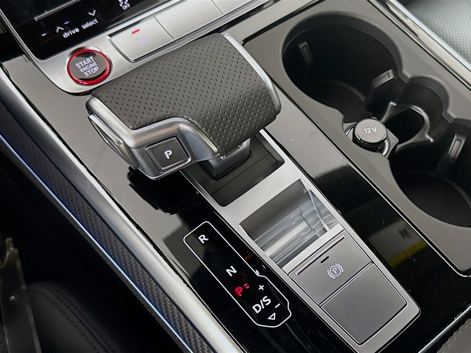 New 2026 Audi RS Q8 performance AWD/4WD image 17