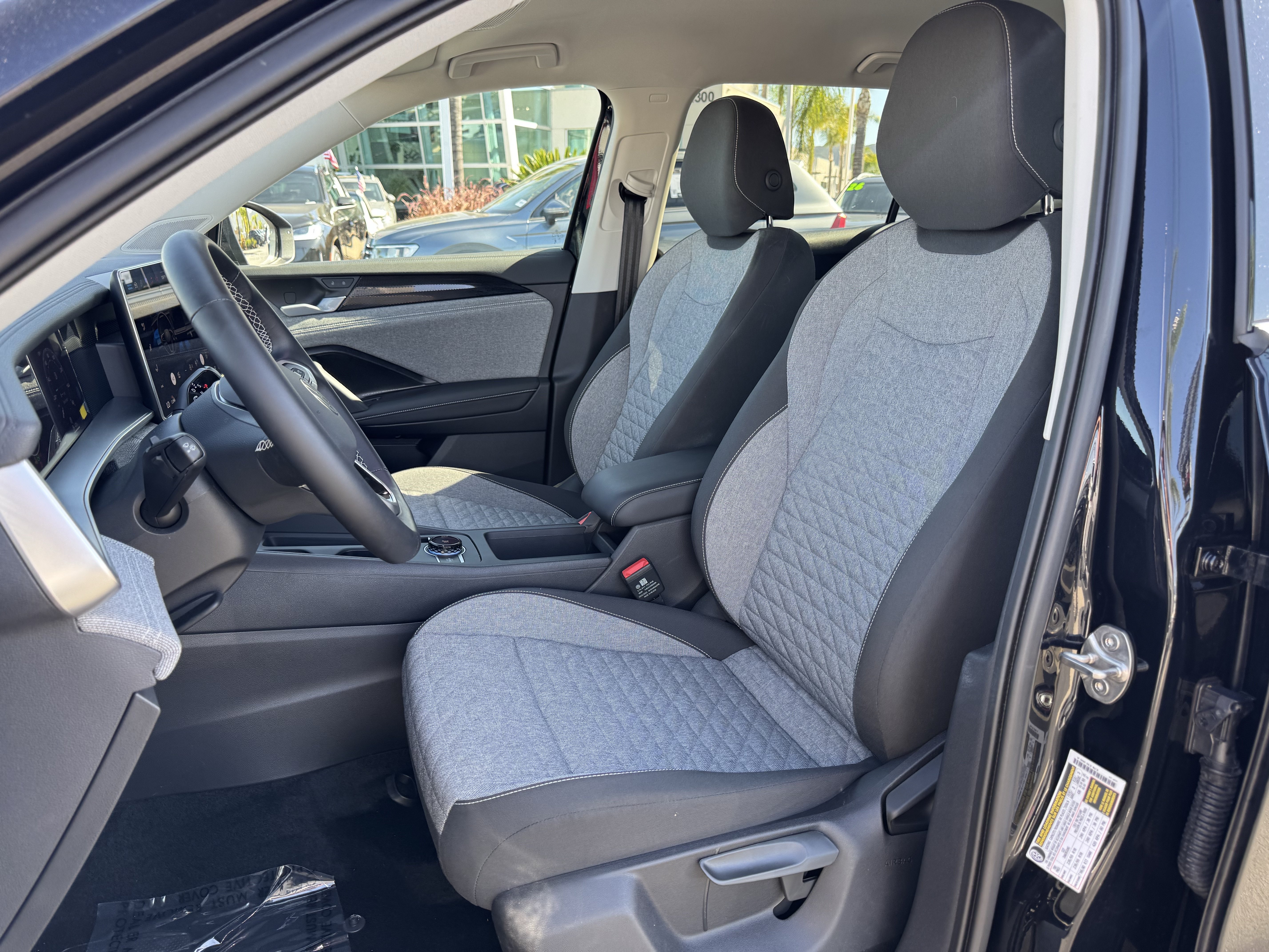 Used 2026 Volkswagen Tiguan S FWD image 14