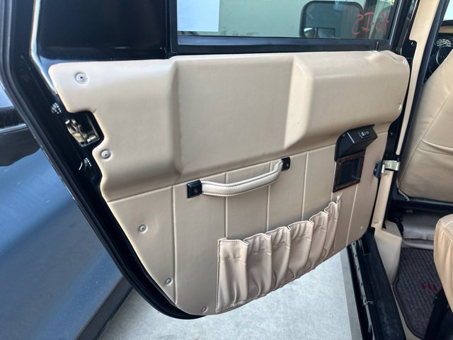 Used 2000 HUMMER H1 4-Door Wagon AWD/4WD image 6