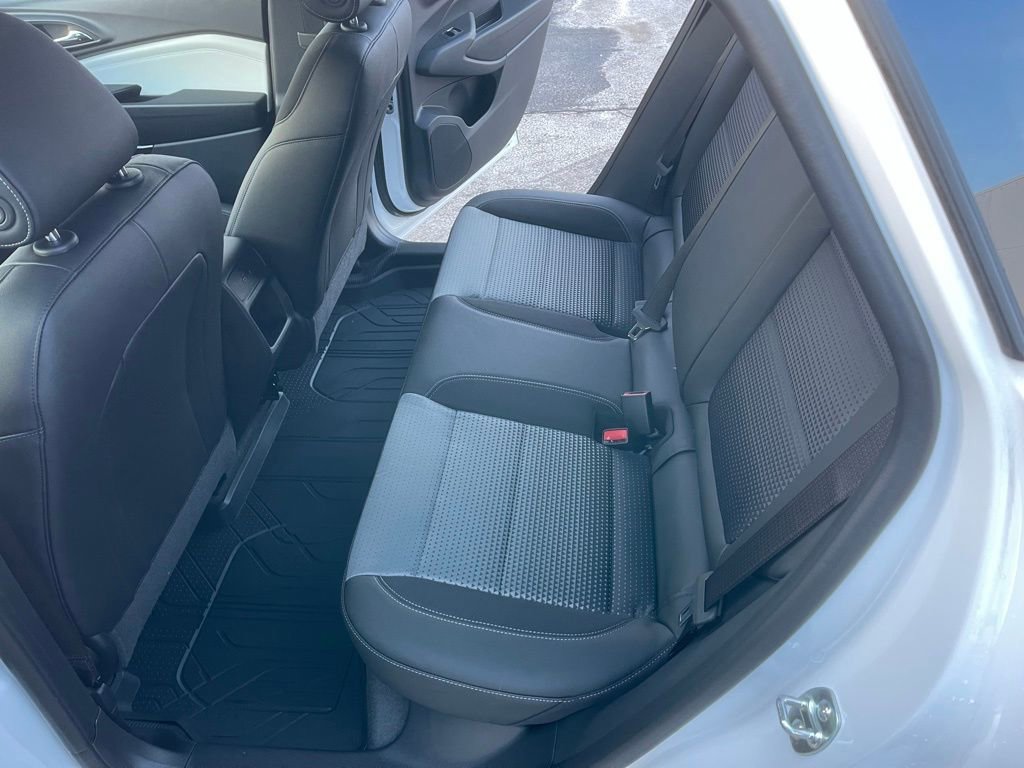 New 2026 Chevrolet Trax LT w/ LT Convenience Package image 23