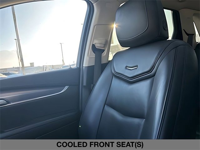 Used 2019 Cadillac XT5 Premium Luxury w/ LPO, Black Ice Package image 30