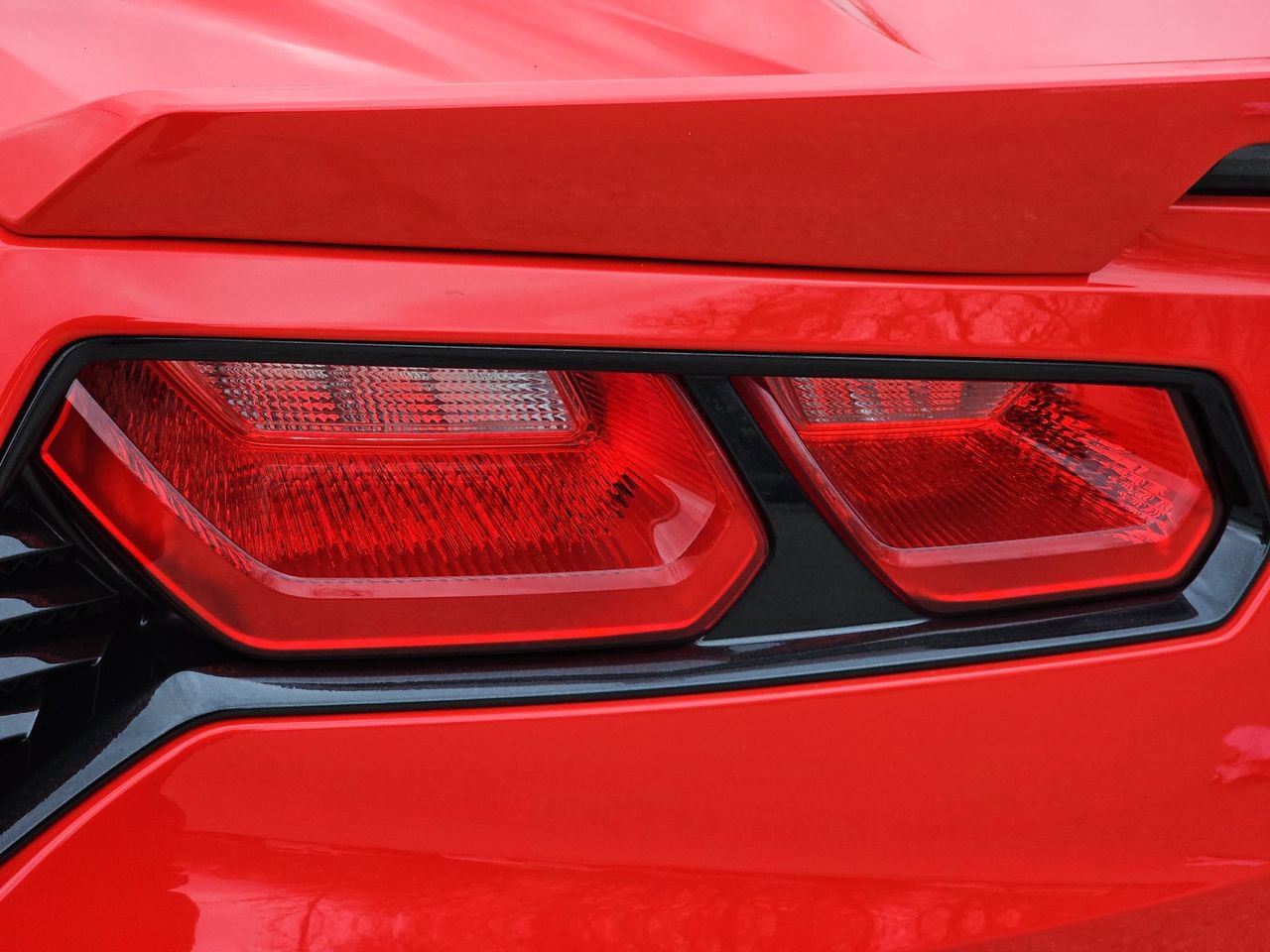 Used 2014 Chevrolet Corvette Stingray Coupe w/ 2LT Preferred Equipment Group image 41