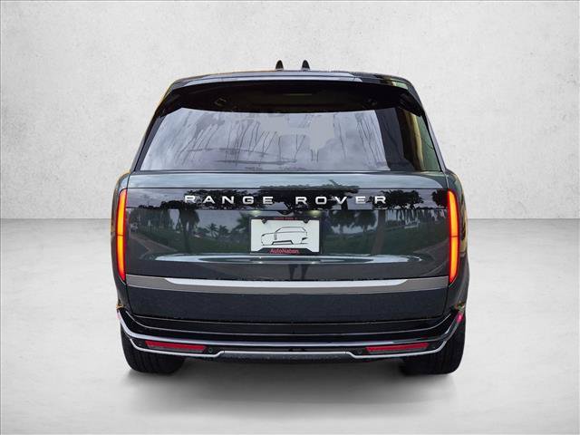 New 2027 Land Rover Range Rover Long Wheelbase SE AWD/4WD image 7