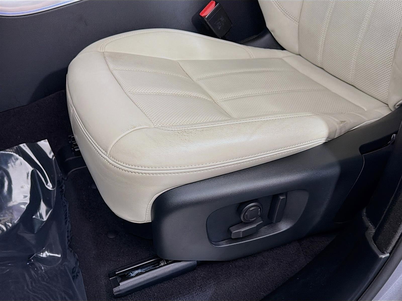Used 2022 Land Rover Range Rover Sport HSE Silver Edition image 22