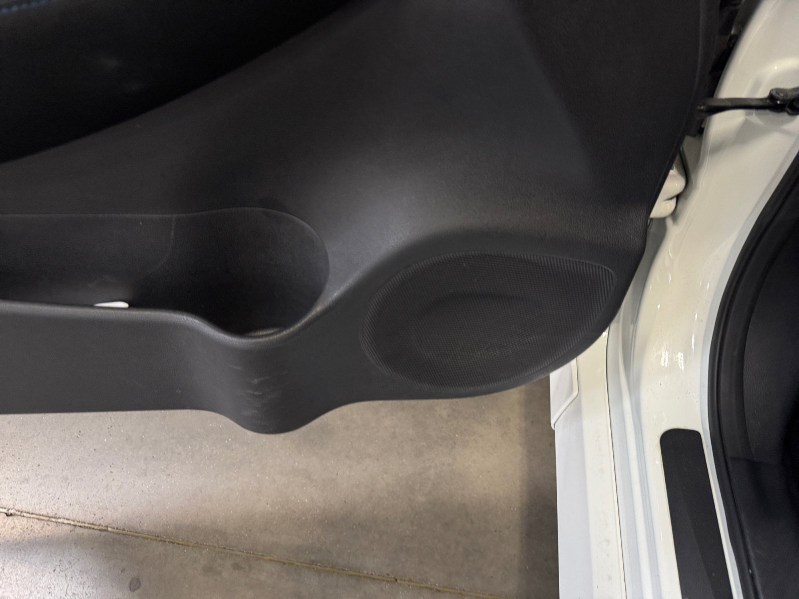 Used 2022 Nissan Leaf S FWD image 27