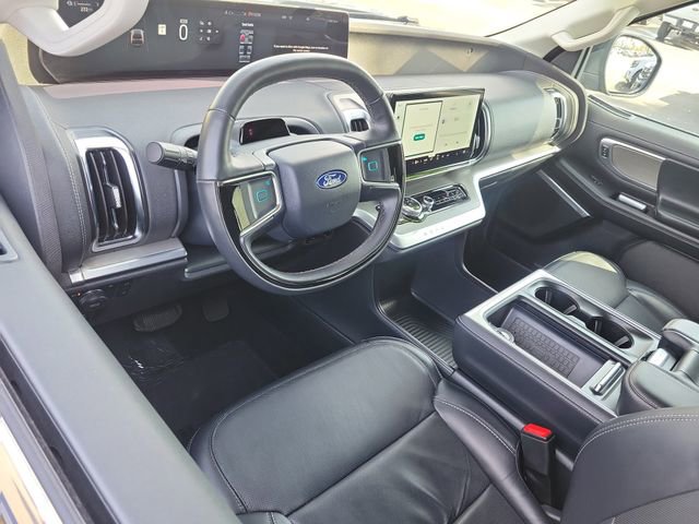 Certified 2025 Ford Expedition Max Platinum AWD/4WD image 6