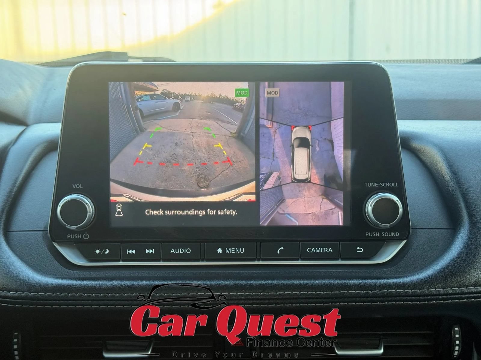Used 2021 Nissan Rogue SV AWD/4WD image 32