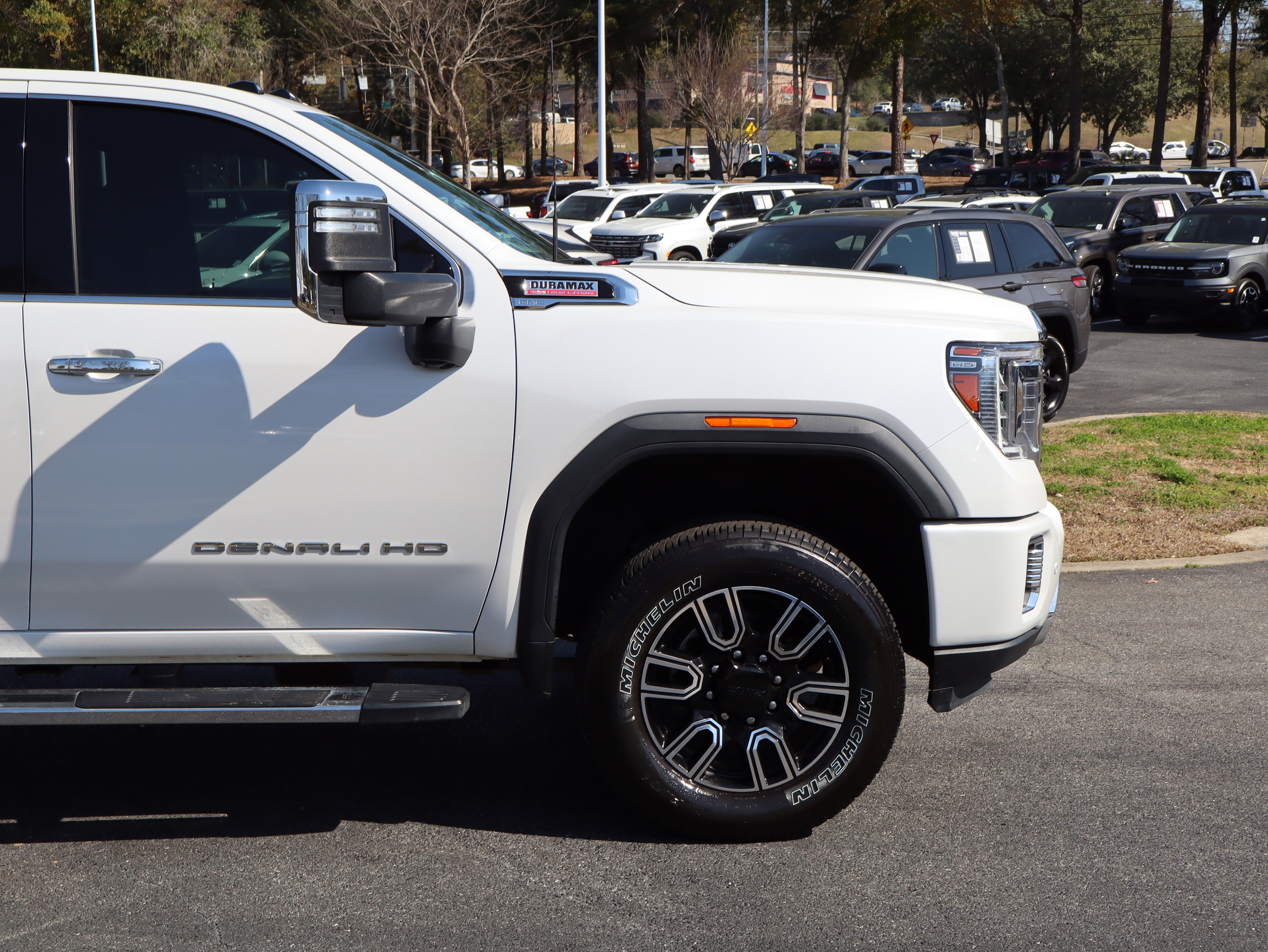 Used 2021 GMC Sierra 2500 Denali w/ Denali Ultimate Package image 12
