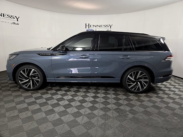 New 2026 Lincoln Aviator Black Label w/ Black Label Special Edition AWD/4WD image 8