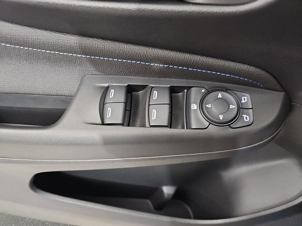 Used 2025 Buick Envista Sport Touring FWD image 30
