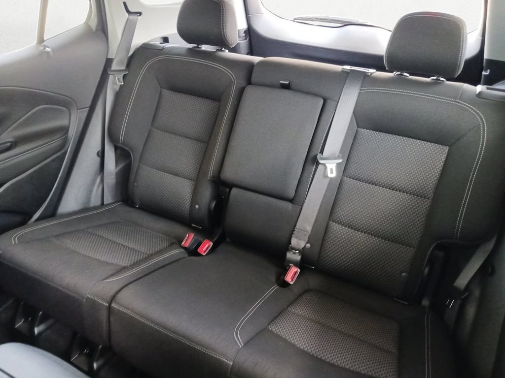 Used 2024 GMC Terrain SLE AWD/4WD image 9