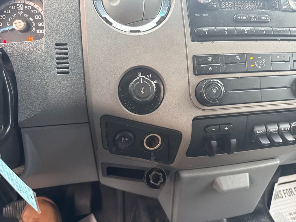 Used 2016 Ford F250 XLT w/ Advanced Security Group image 35