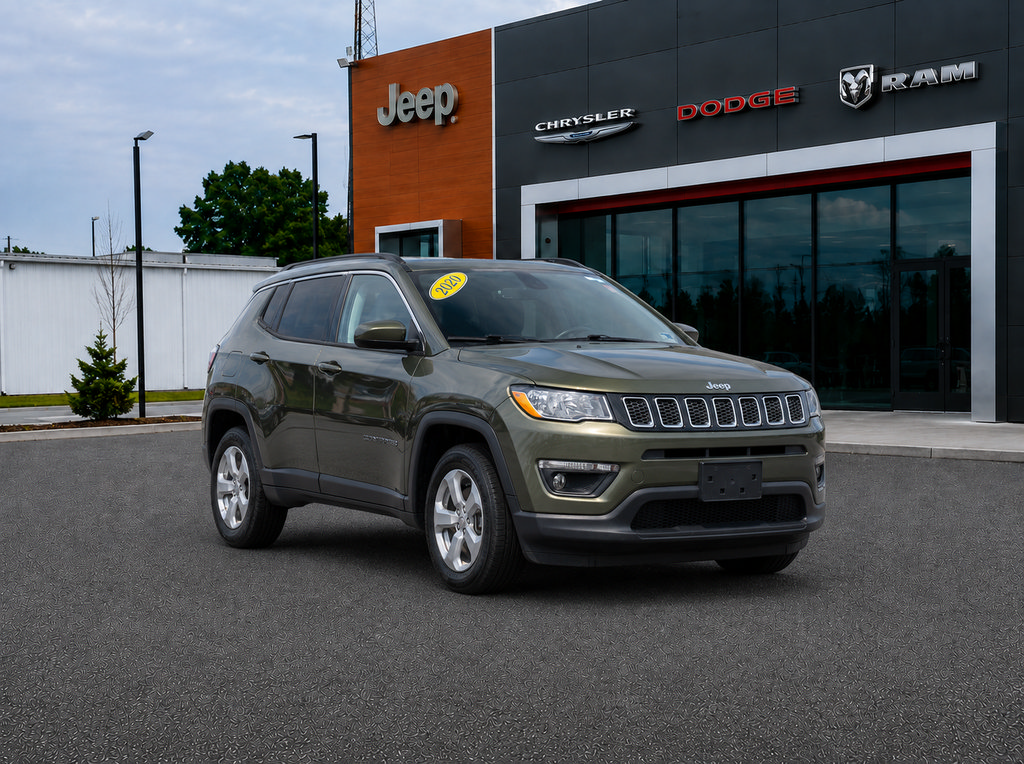 Used 2020 Jeep Compass Latitude w/ Popular Equipment Group AWD/4WD image 1