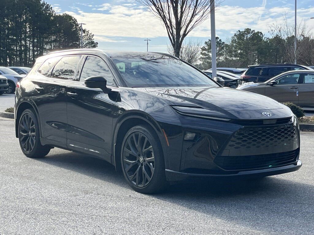 Used 2025 Toyota Crown Signia Limited image 30