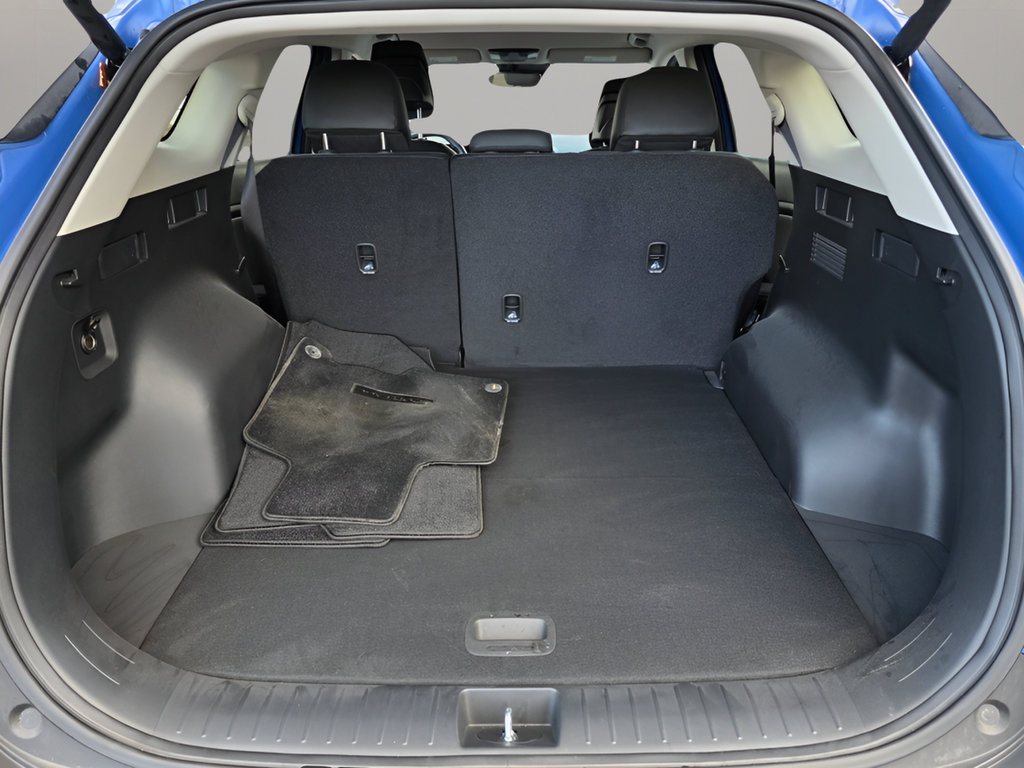 Used 2026 Kia Sportage EX FWD image 10