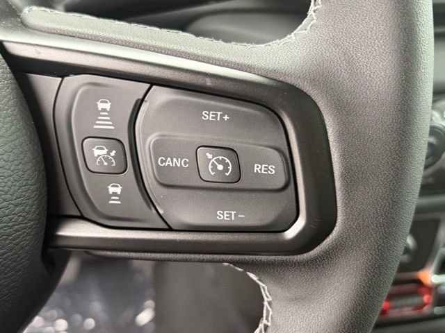 New 2026 Jeep Gladiator Mojave w/ Safety Group AWD/4WD image 17