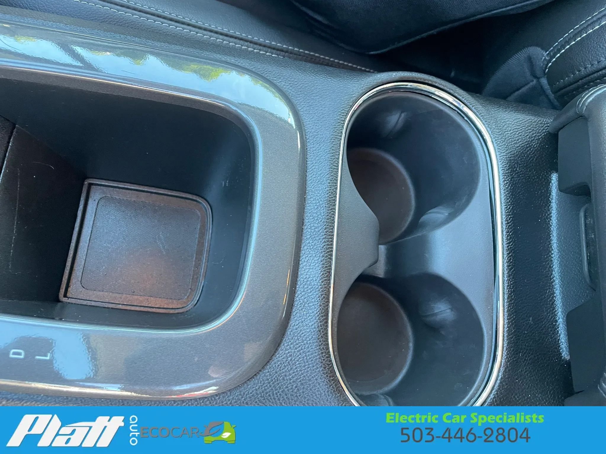 Used 2015 Chevrolet Volt Premium w/ Premium Trim Package FWD image 25