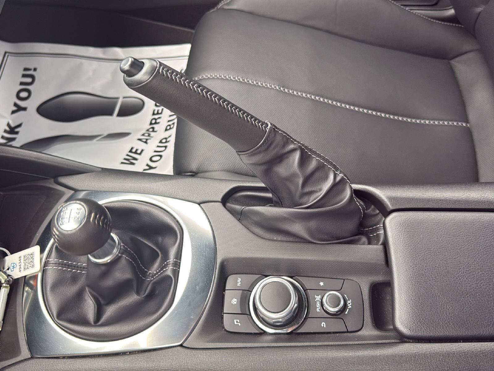 Used 2023 MAZDA MX-5 Miata Grand Touring RWD image 17