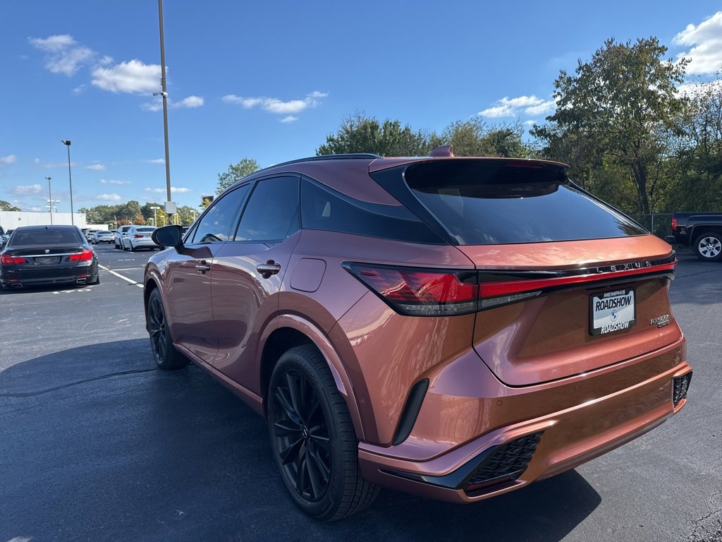 Used 2024 Lexus RX 500h F Sport image 3