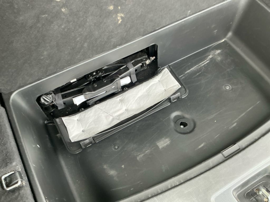 Used 2024 Dodge Durango GT image 24