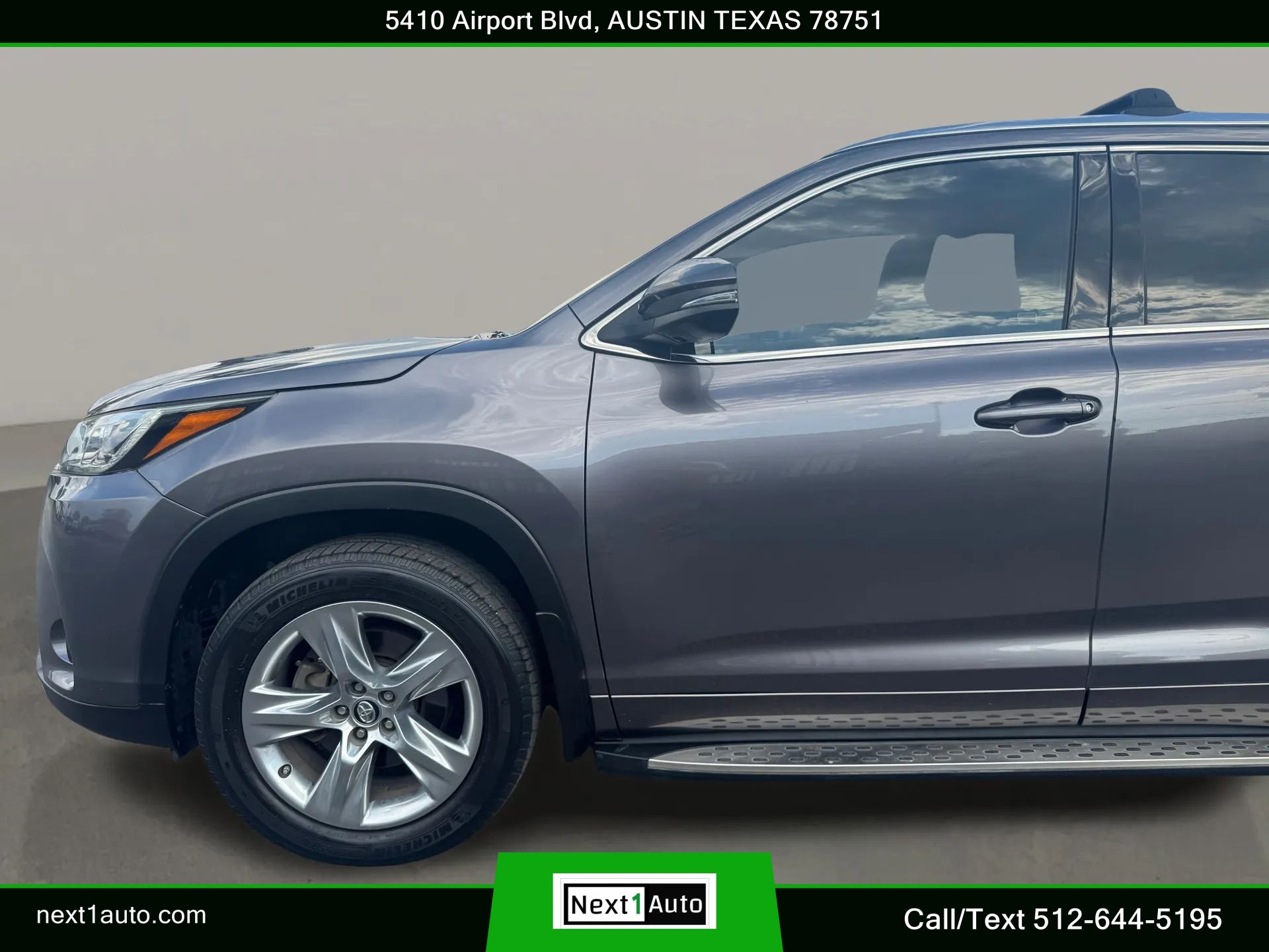 Used 2019 Toyota Highlander Limited FWD image 12