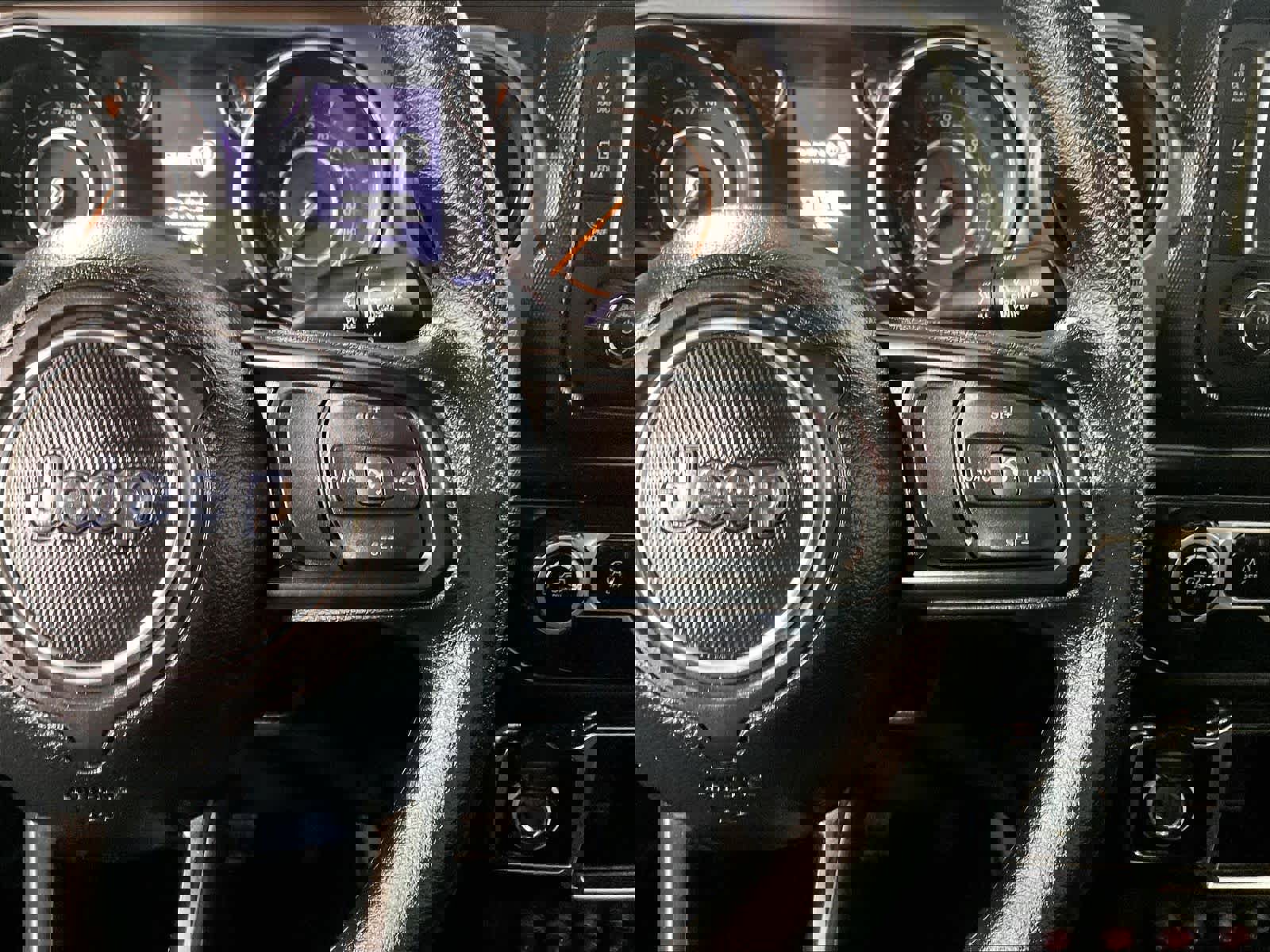 Used 2022 Jeep Wrangler Sport image 23