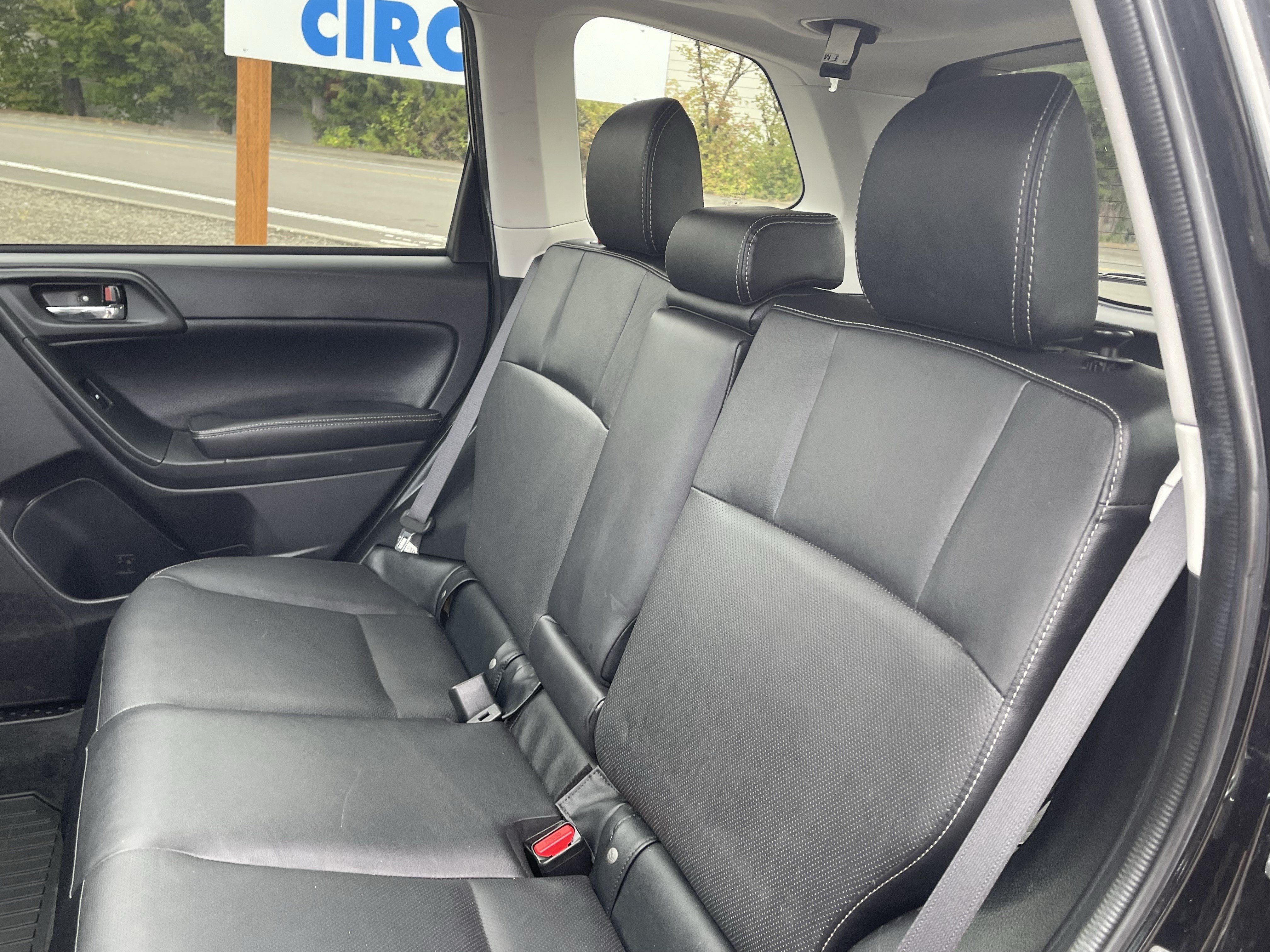Used 2016 Subaru Forester 2.5i Limited w/ Popular Package #1 AWD/4WD image 15