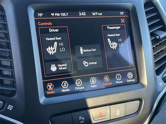 Certified 2021 Jeep Cherokee Latitude Lux w/ Comfort/Convenience Group image 25