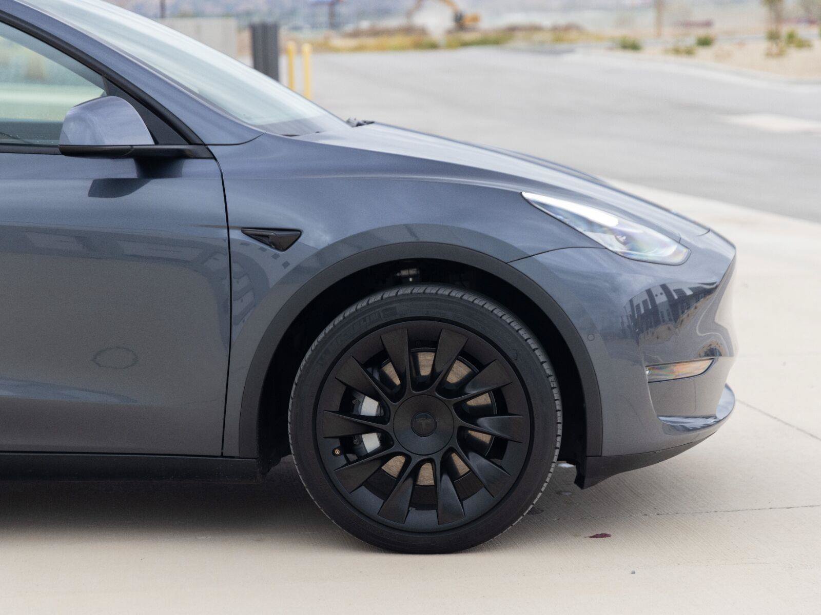 Used 2020 Tesla Model Y Long Range AWD/4WD image 12