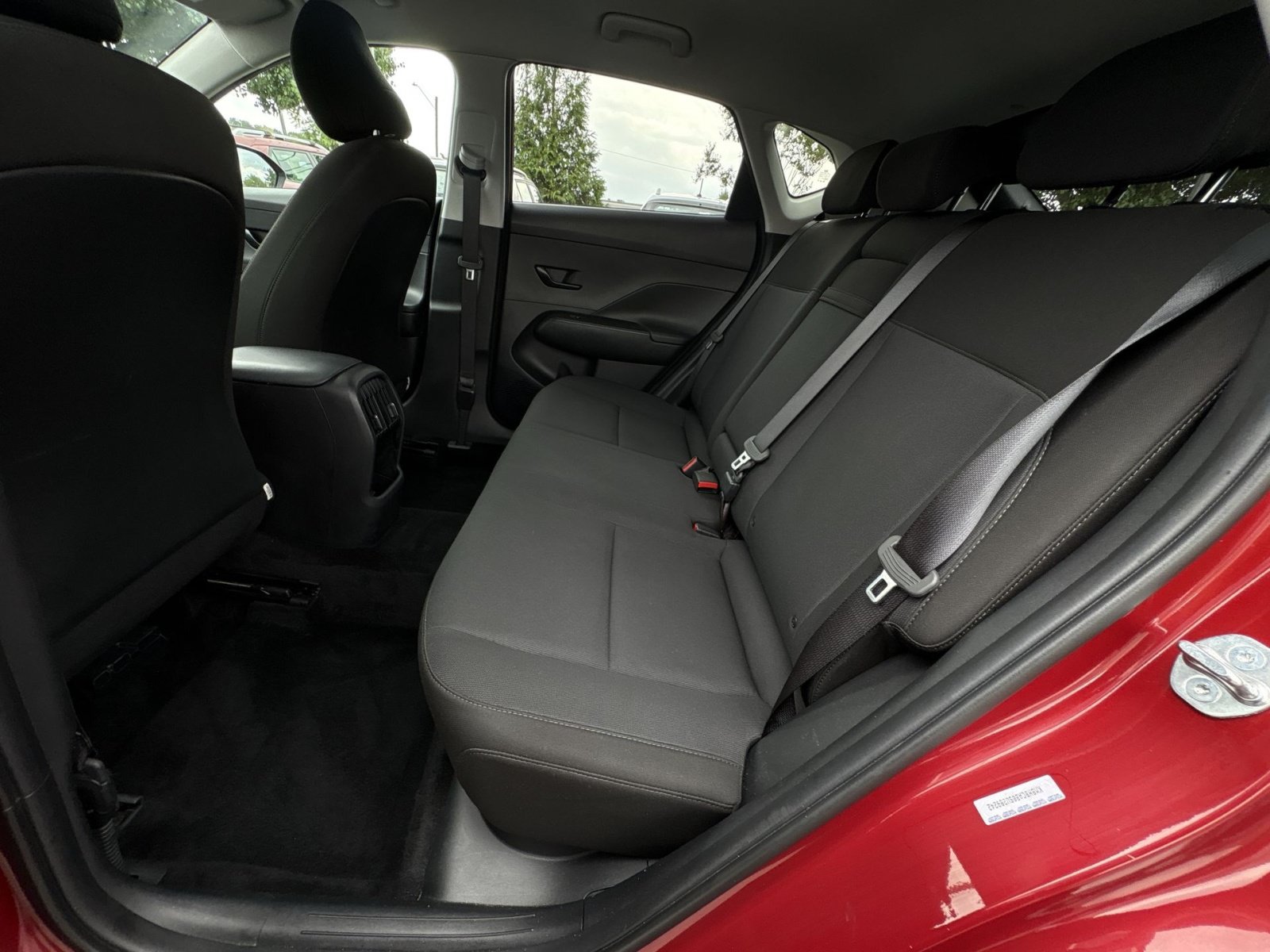 Certified 2025 Hyundai Kona SEL AWD/4WD image 24